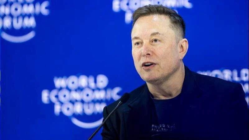 Elon Musk asegura financiación crucial para SpaceX con apoyo saudí.