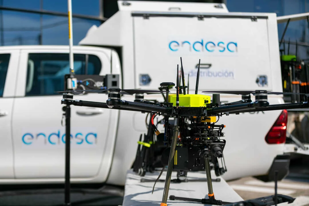 Endesa mejora la seguridad de su red con 17 drones que cubren 320.000 km