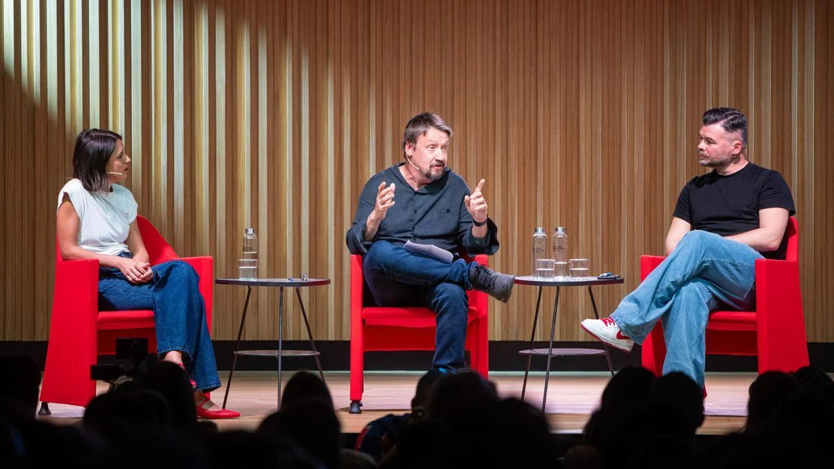 ERC busca consolidar su liderazgo en Cataluña mientras Podemos enfrenta un dilema electoral.