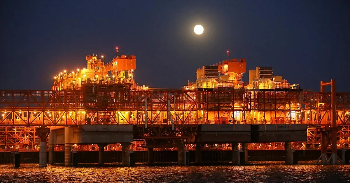 España diversifica sus fuentes de petróleo: menos dependencia de Irán tras el conflicto
