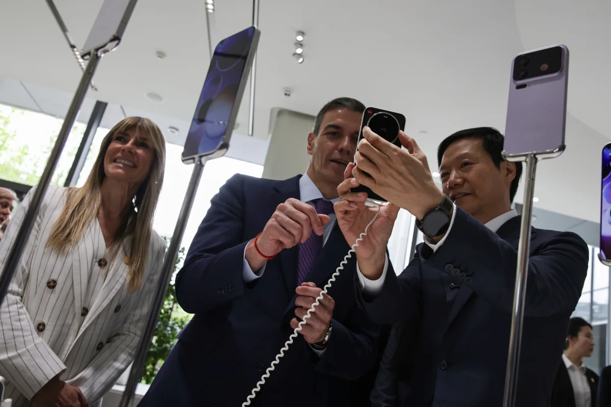 España elige alianzas con China: la percepción de la amenaza a la baja frente a Trump