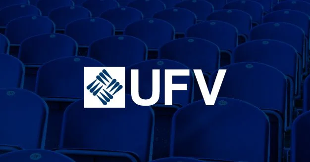 Estudiantes ecuatorianos y panameños encuentran oportunidades en Finanzas en España