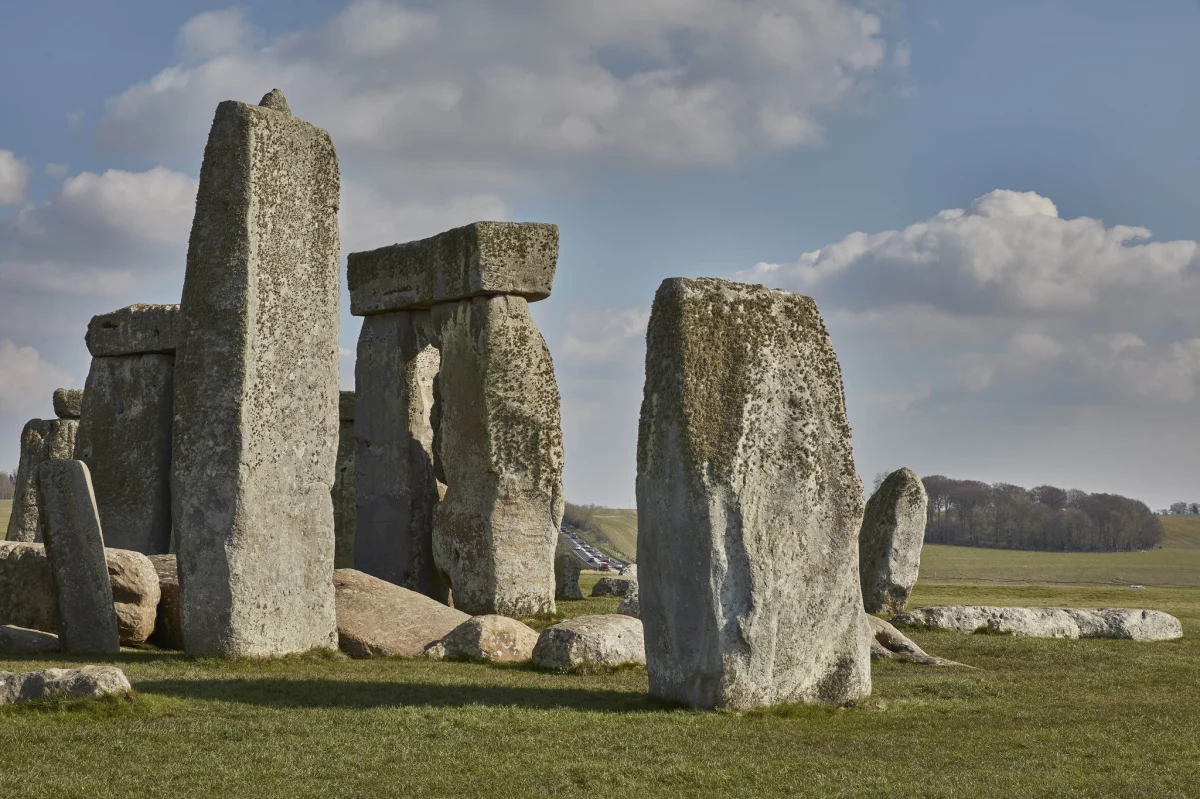 FCC recibe compensación significativa de Londres tras anulación del túnel de Stonehenge
