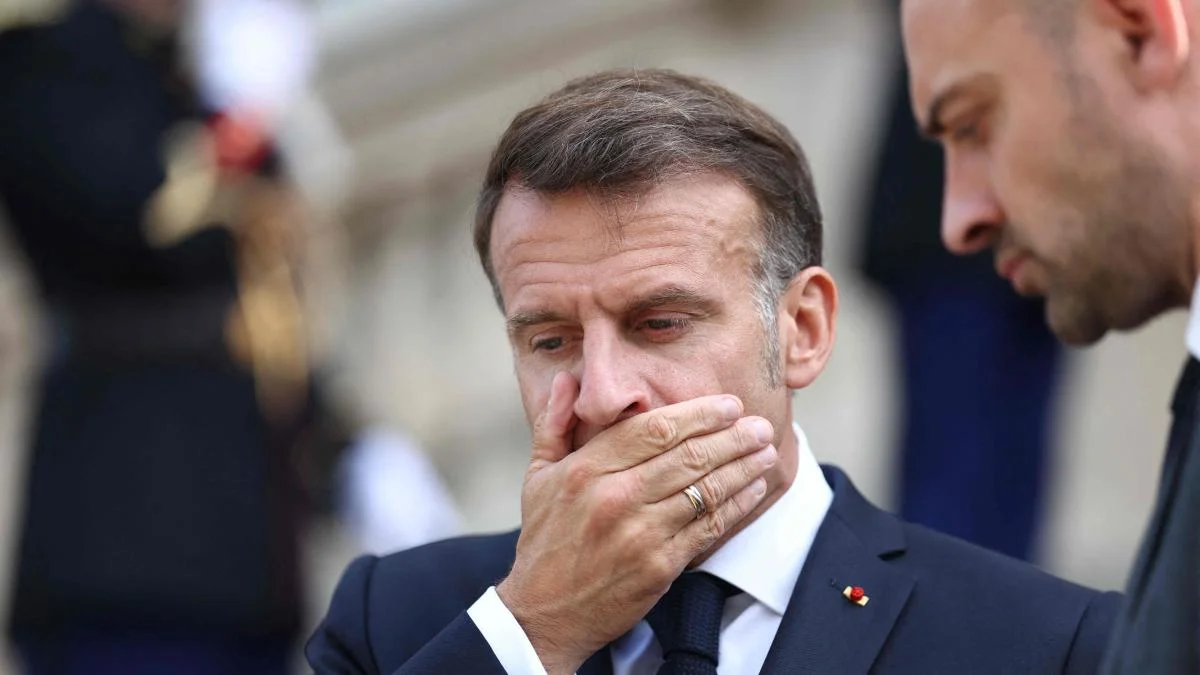 Francia supera a Grecia en coste de financiación de deuda, marcando un nuevo récord