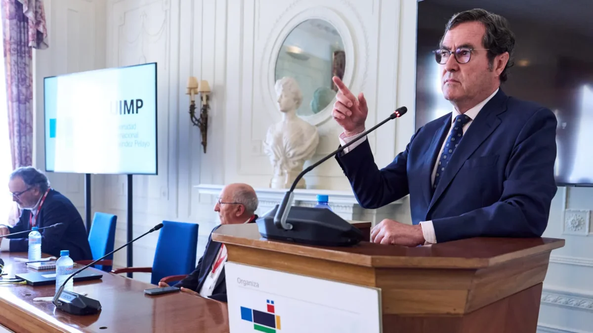 Garamendi busca consolidar su liderazgo en la CEOE ante los retos económicos actuales