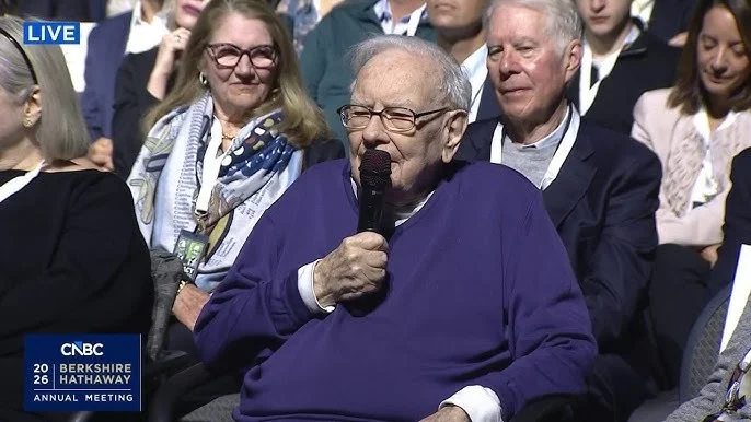 Greg Abel refuerza la confianza de Warren Buffett mientras Berkshire Hathaway crece