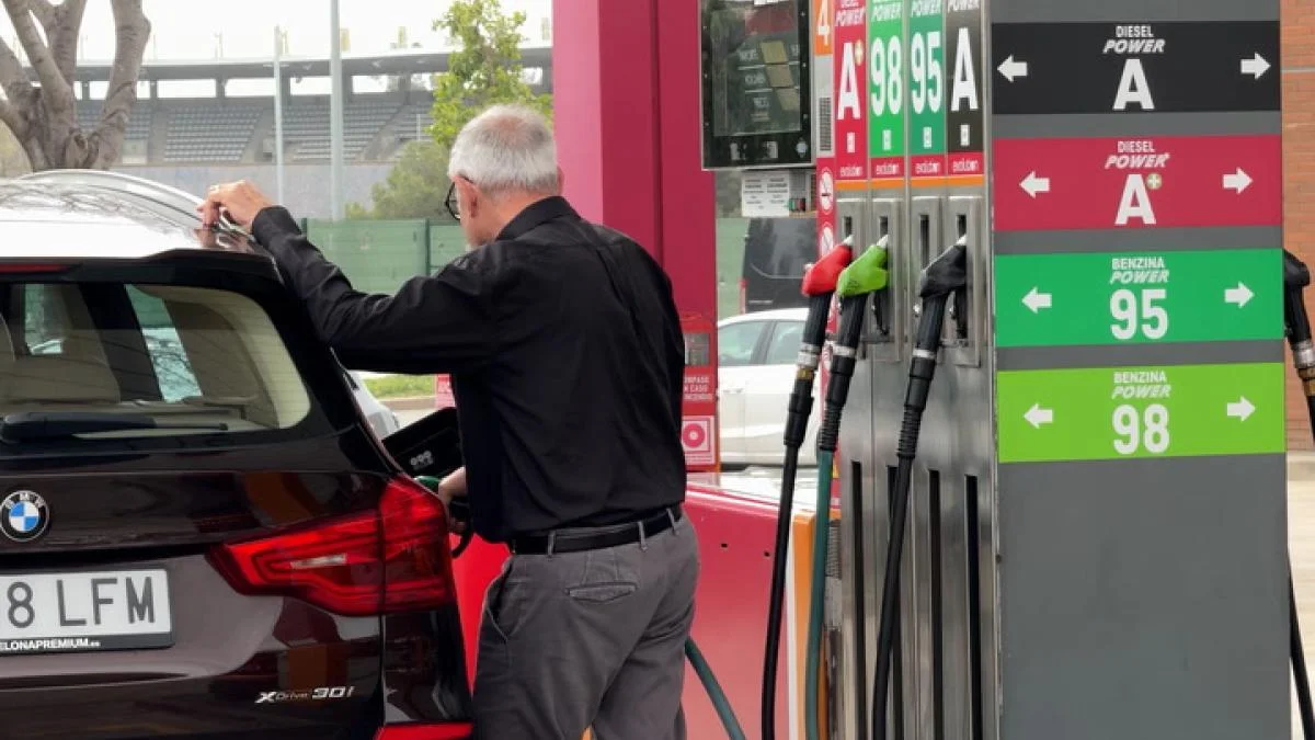 Hacienda podría aliviar la carga fiscal para millones ante la crisis de precios por la guerra en Irán.