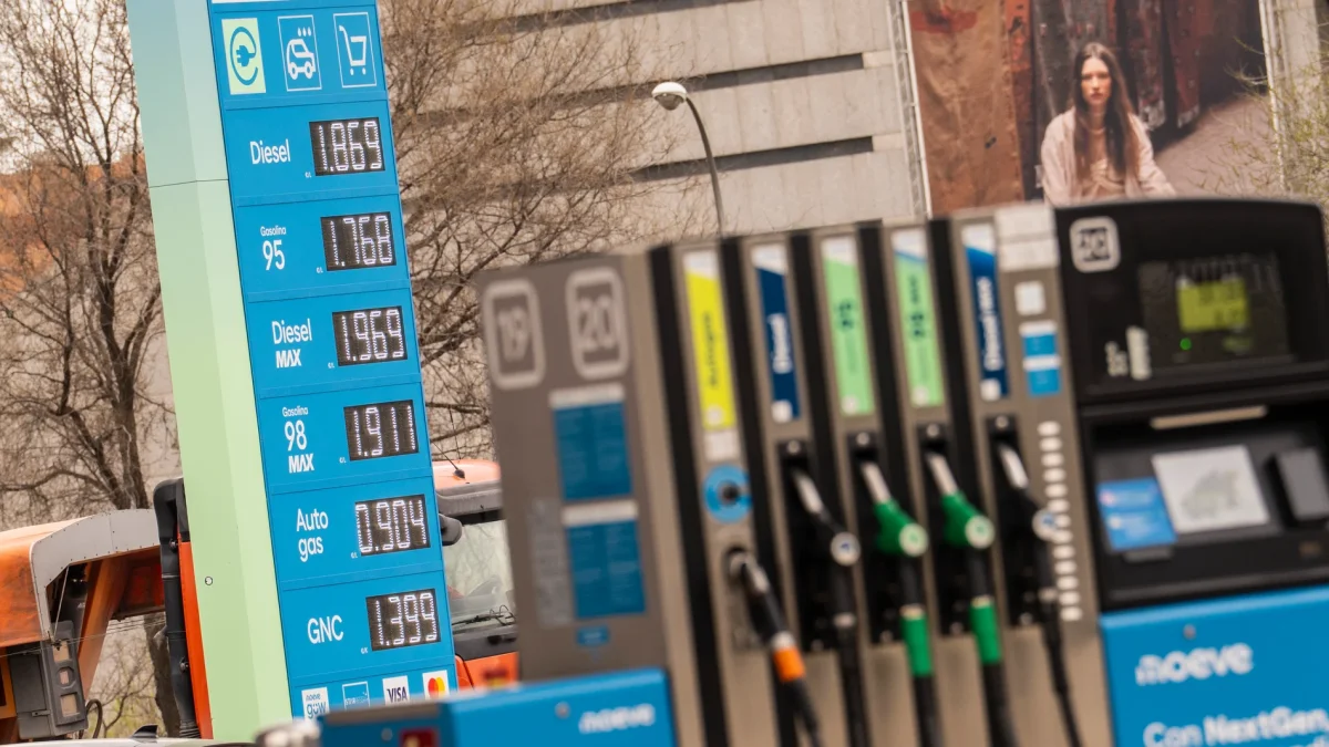 Hacienda prevé ingresos adicionales de 300 millones en marzo gracias a la guerra de Irán