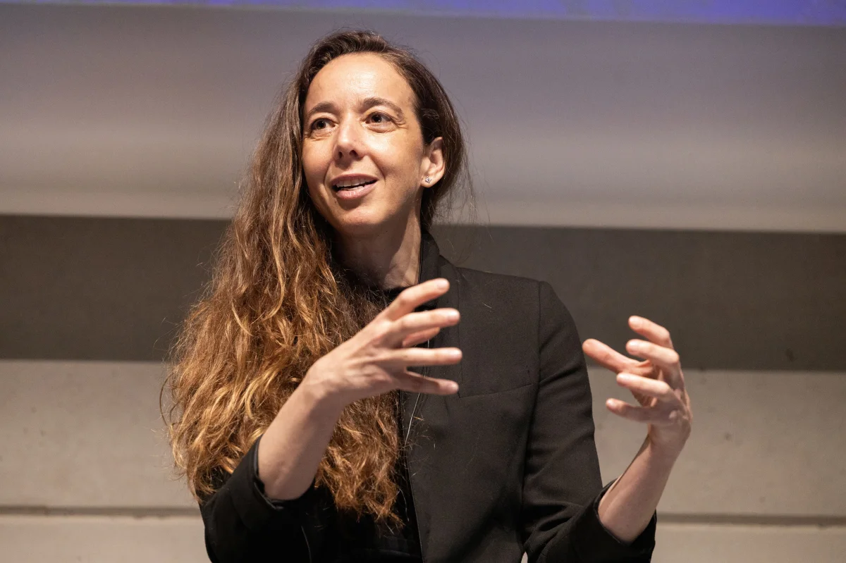 Holaluz enfrenta la inhabilitación: posibles efectos en el sector energético español