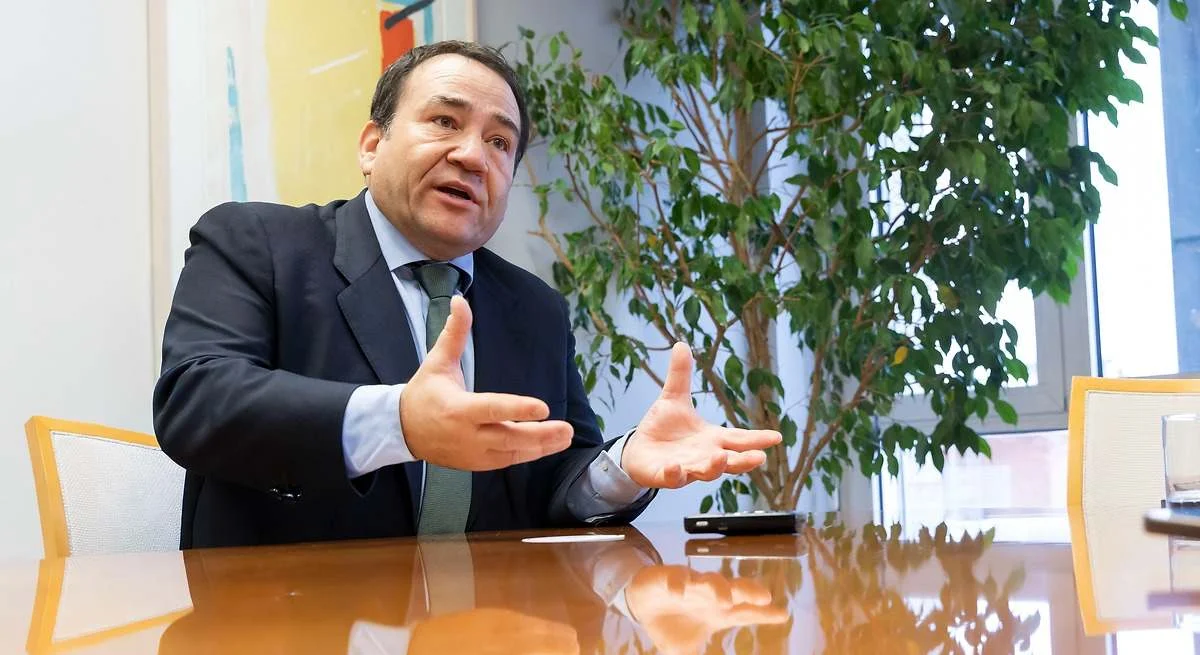 Illueca destaca que el fondo soberano impulsará proyectos clave, no empresas en apuros.