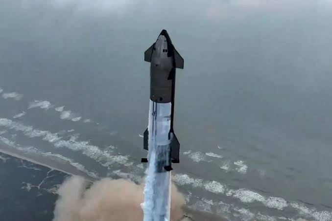 El éxito del primer vuelo de Starship tras su salida a bolsa impulsa la industria espacial.