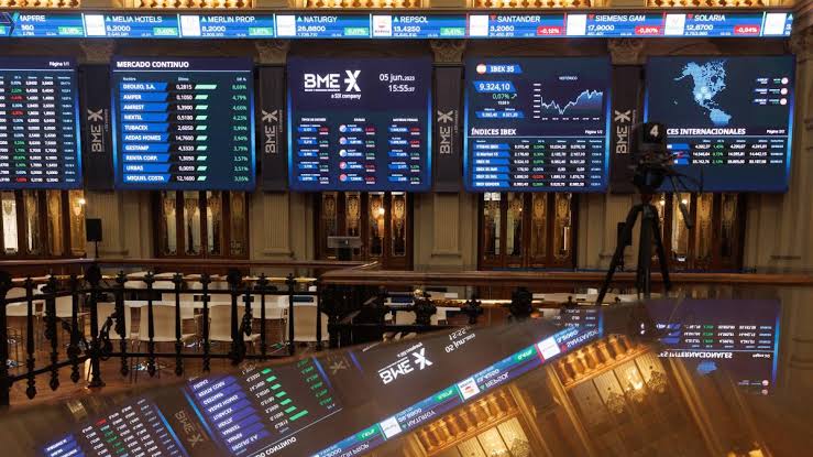 Las empresas del Ibex superan récords de beneficios, impulsando la economía española