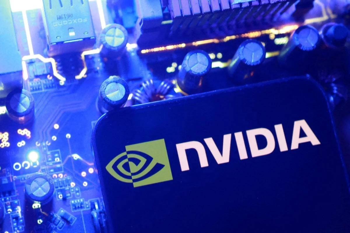 Fabricantes de servidores se preparan para un aumento del 17% en precios de chips de Nvidia