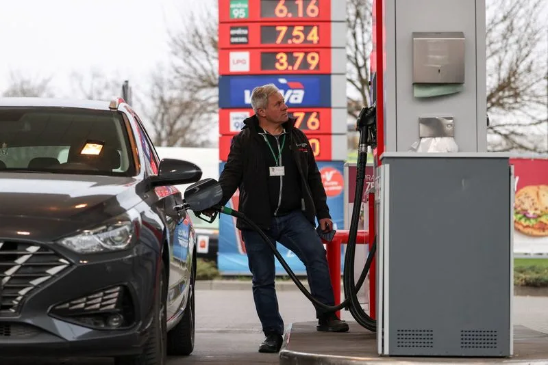 La UE se prepara para un nuevo impuesto sobre gas y petróleo que afectará a los consumidores españoles