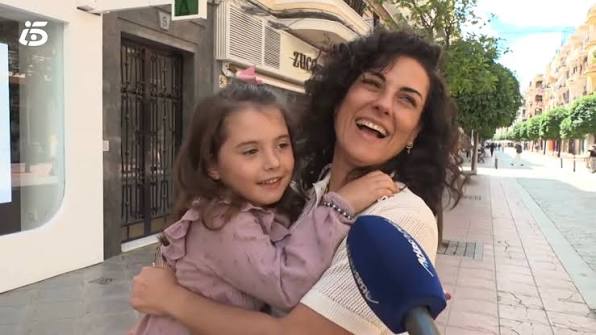La maternidad se retrasa en España: la jornada escolar afecta a la natalidad un 9%