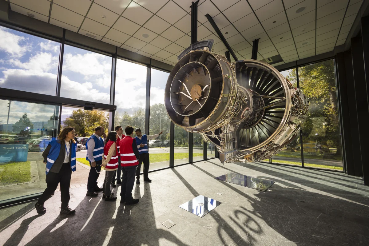 Indra capitaliza el auge en defensa: acciones de ITP Aero se triplican en valor