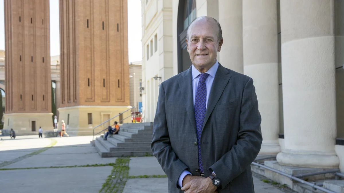 Indra enfrenta críticas tras la salida de Lacalle, presidente del Automobile durante 25 años