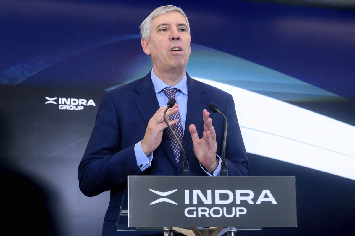 Indra refuerza su liderazgo con la continuidad de la cúpula directiva en tiempos de cambio