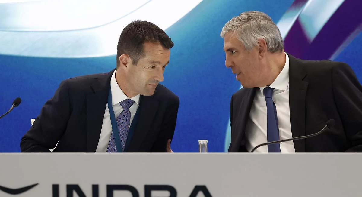 Indra transforma la gestión del tráfico aéreo en EEUU con nuevos radares para evitar congestión