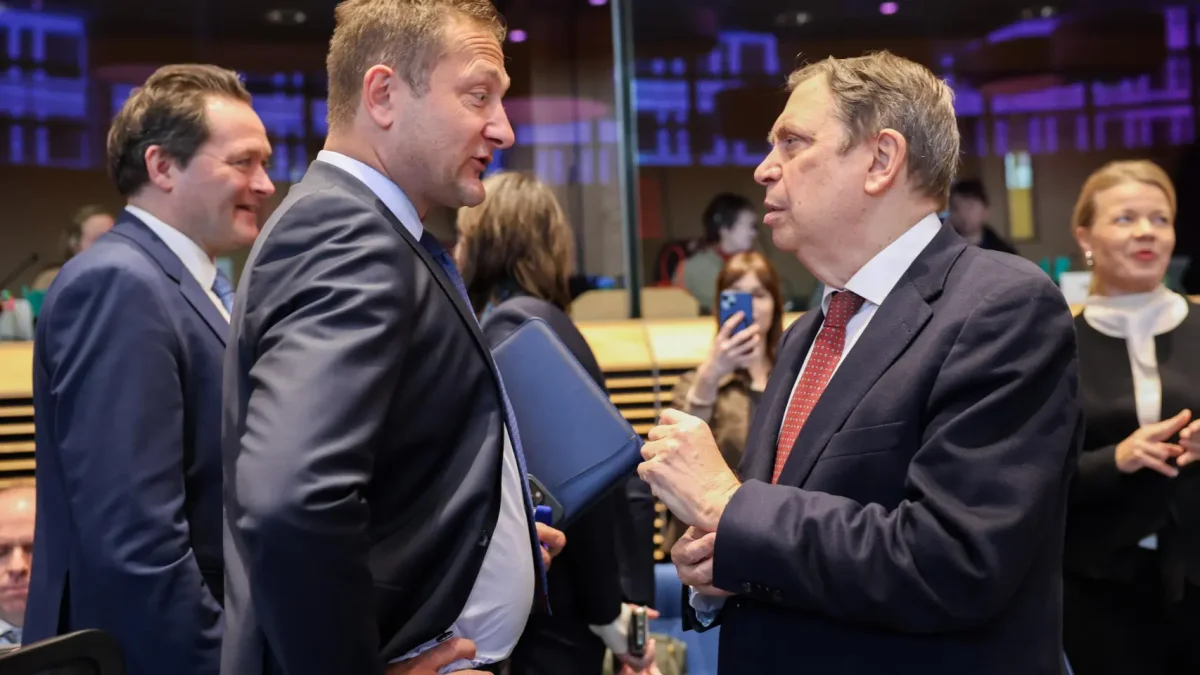 Italia se enfrenta a presión por el pacto con Mercosur mientras Bruselas busca soluciones para reducir costes en fertilizantes