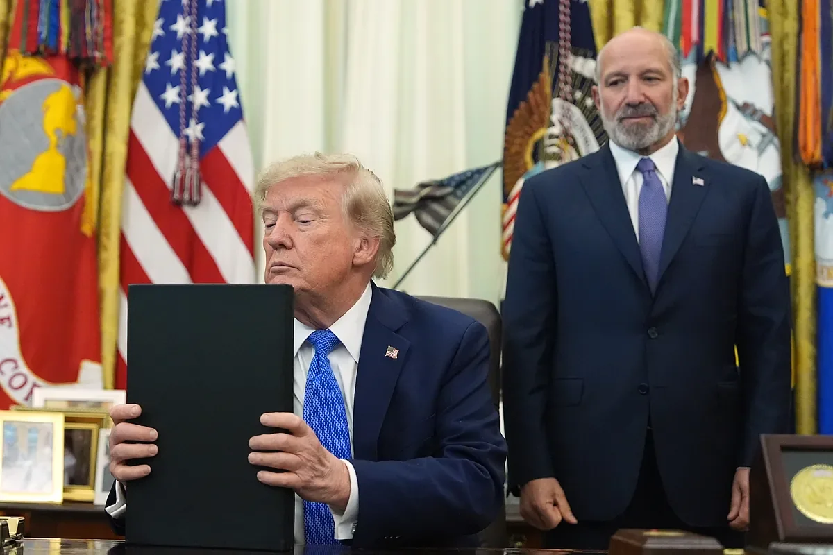 La batalla legal de Trump se intensifica: frena la revelación de sus finanzas