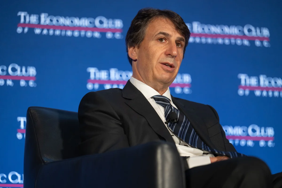 La batalla por un chiringuito de mariscos en los Hamptons enfrenta a un multimillonario CEO