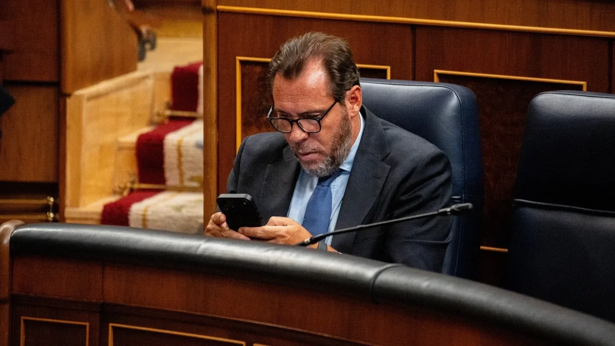 La compra de trenes se ve amenazada tras la derogación de la ampliación de crédito