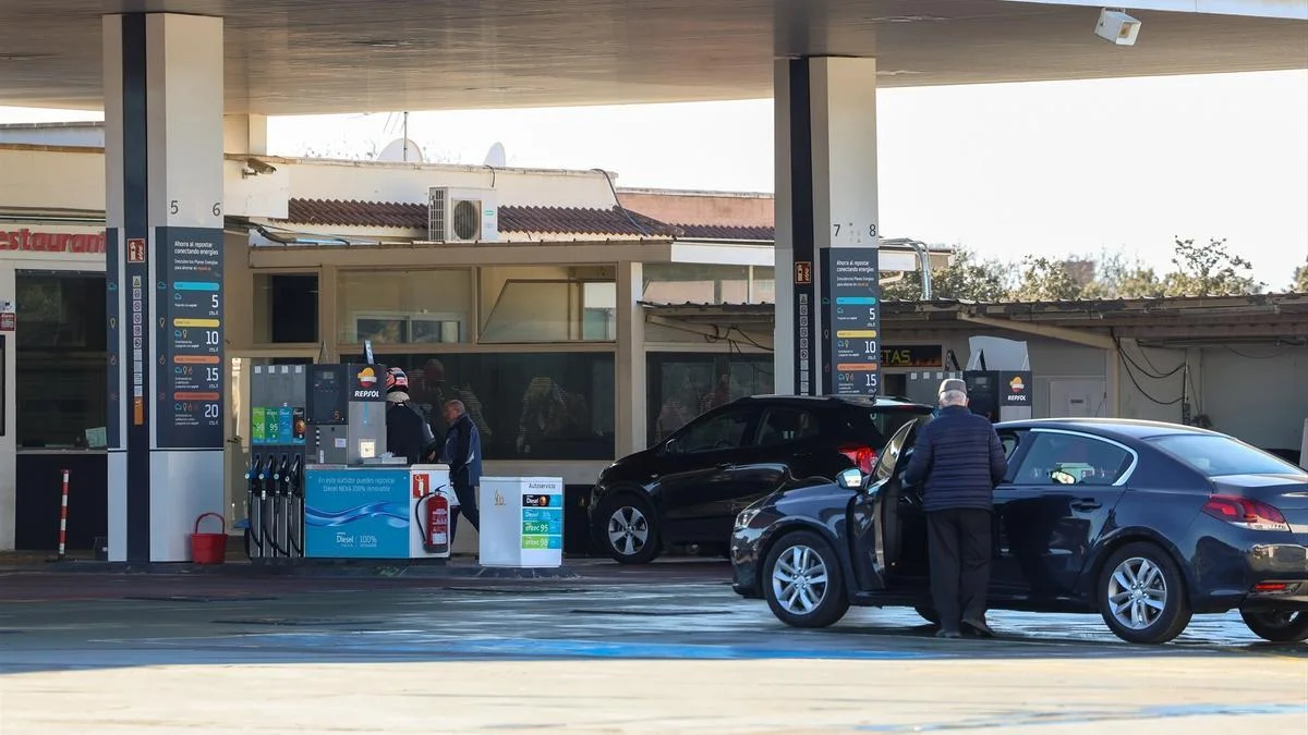 La crisis de Oriente Medio provoca un aumento del 300% en el precio de la luz hoy.