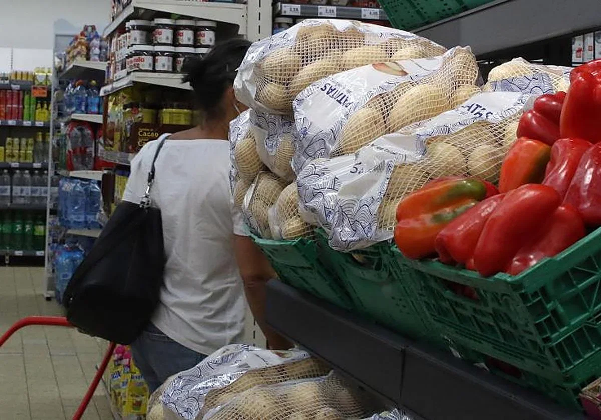 La crisis en Irán podría llevar la inflación en España al 3% y afectar a los hogares