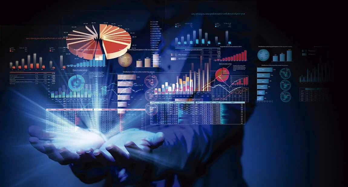 La demanda de expertos en datos impulsa el nuevo Doble Grado de la UNED en Economía y Matemáticas