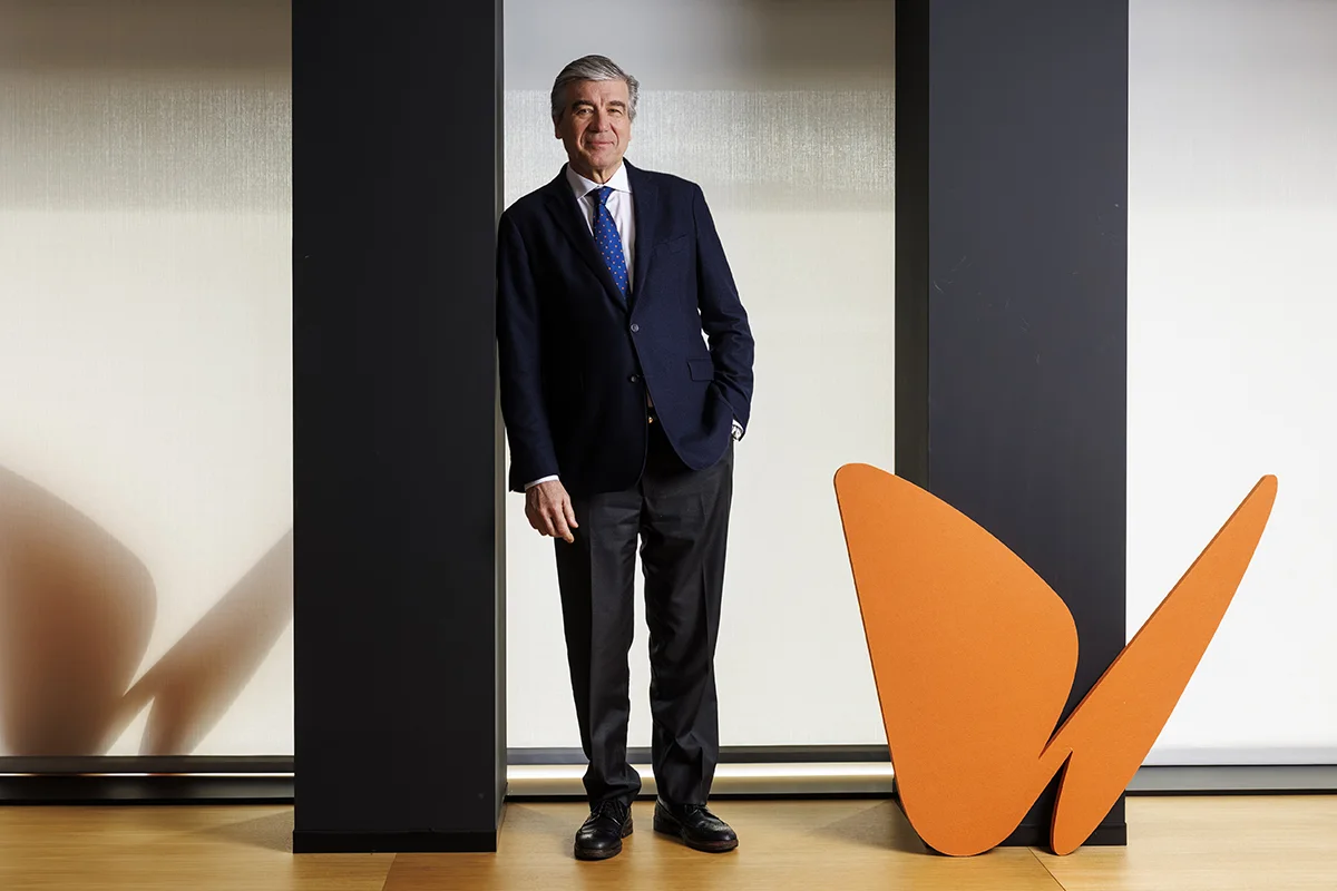 La descarbonización de Naturgy prioriza el interés del accionista, afirma Reynés