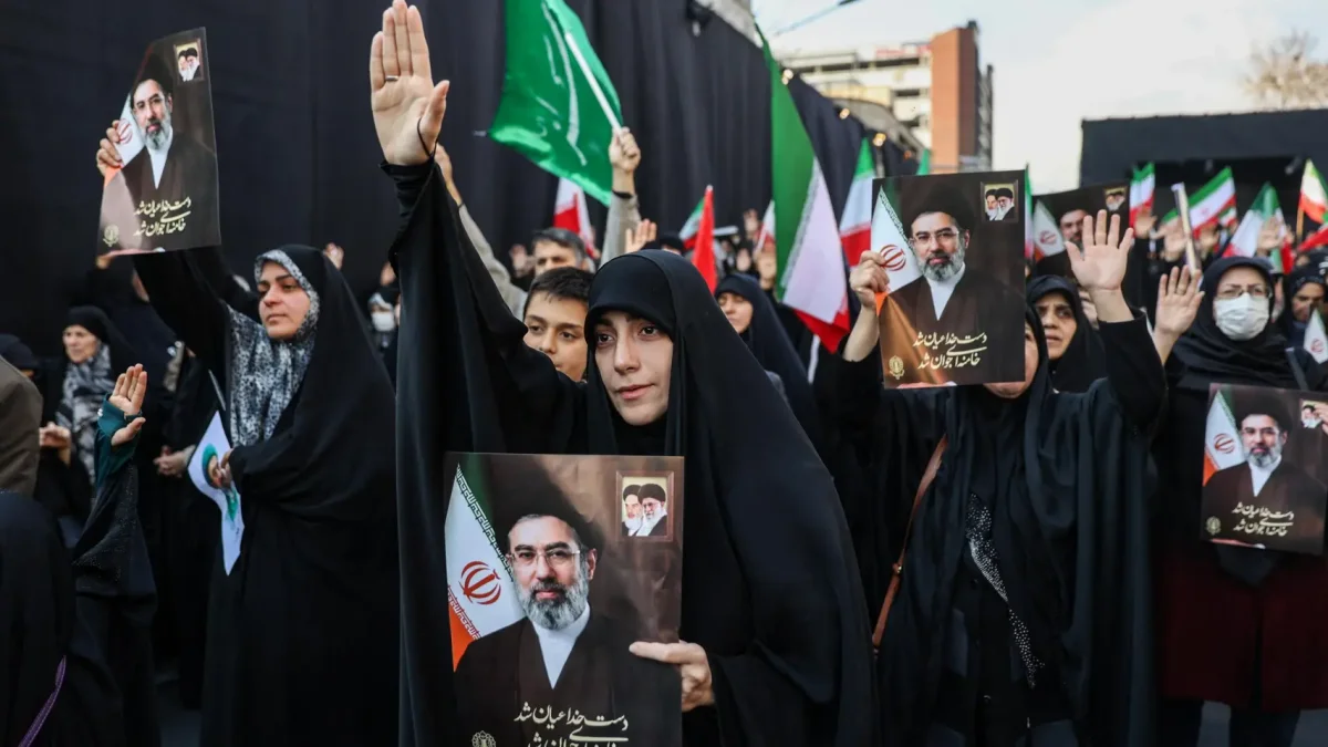 La economía española se enfrenta a un posible 1% menos de PIB y a inflación duplicada por la guerra.