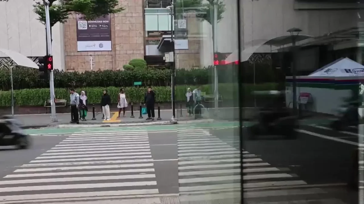 La economía indonesia en riesgo: el ministro de Finanzas advierte sobre la guerra en Oriente Medio