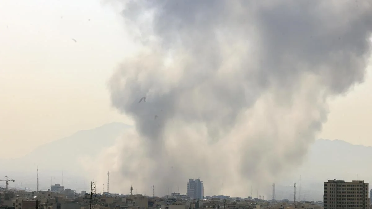 La escalada de tensiones: EE.UU. e Israel intensifican su ofensiva contra Irán