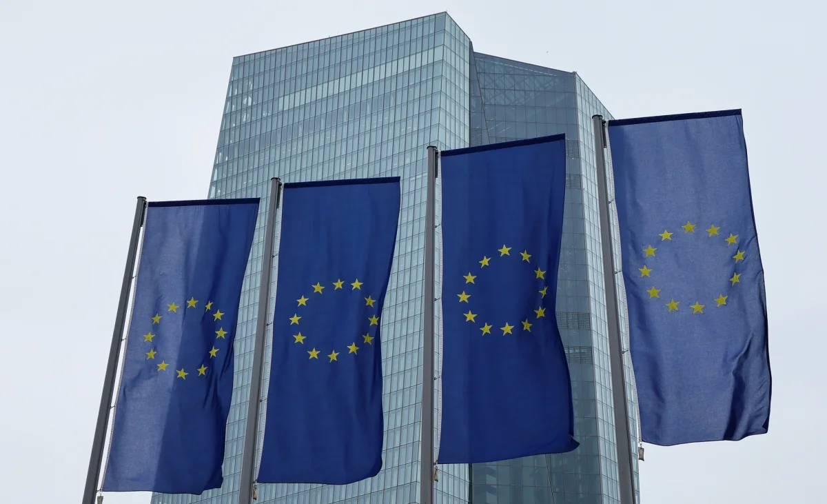 La exposición al crédito privado en Europa alcanza casi 325.000 millones, alerta el BCE
