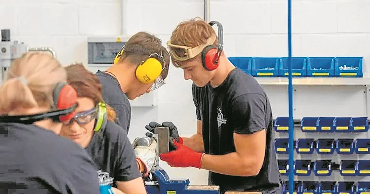 La FP impulsa la inserción laboral con un 80% de éxito en sus titulados