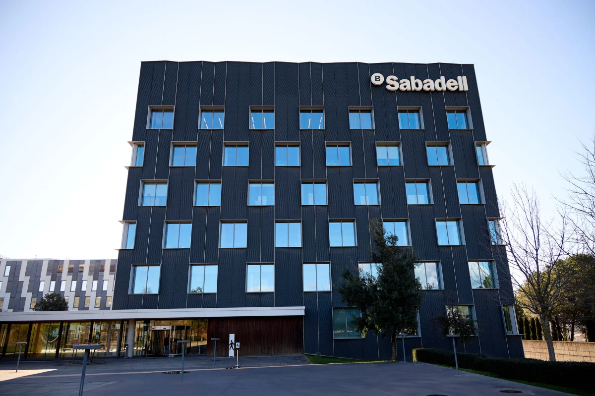 La Fundación Mediterráneo recibe 6,5 millones tras la condena al Sabadell