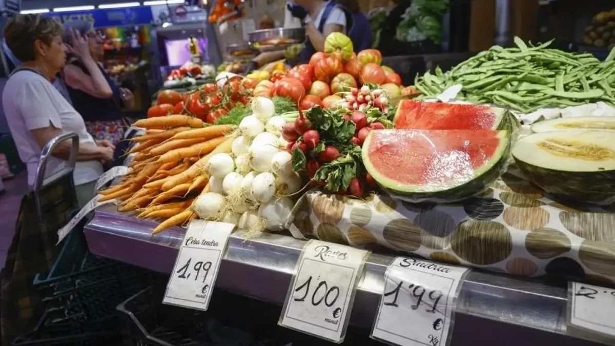 La guerra de Irán provoca un aumento del 5,6% en los precios de alimentos frescos para 2026