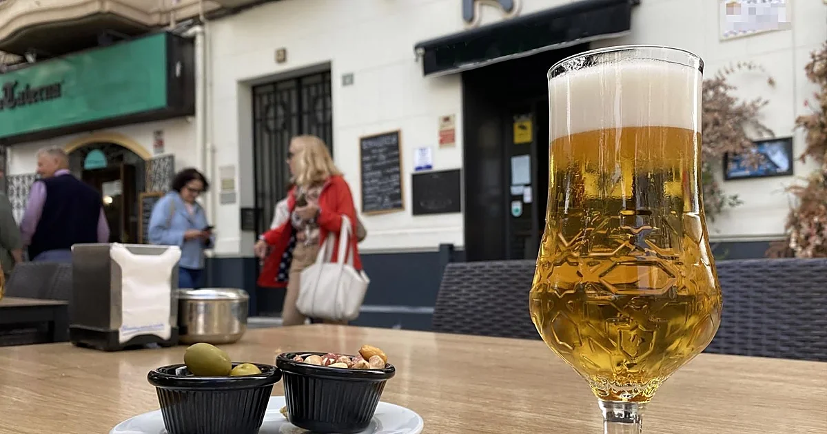 La hostelería se prepara para un verano complicado por la inflación derivada de la guerra en Irán