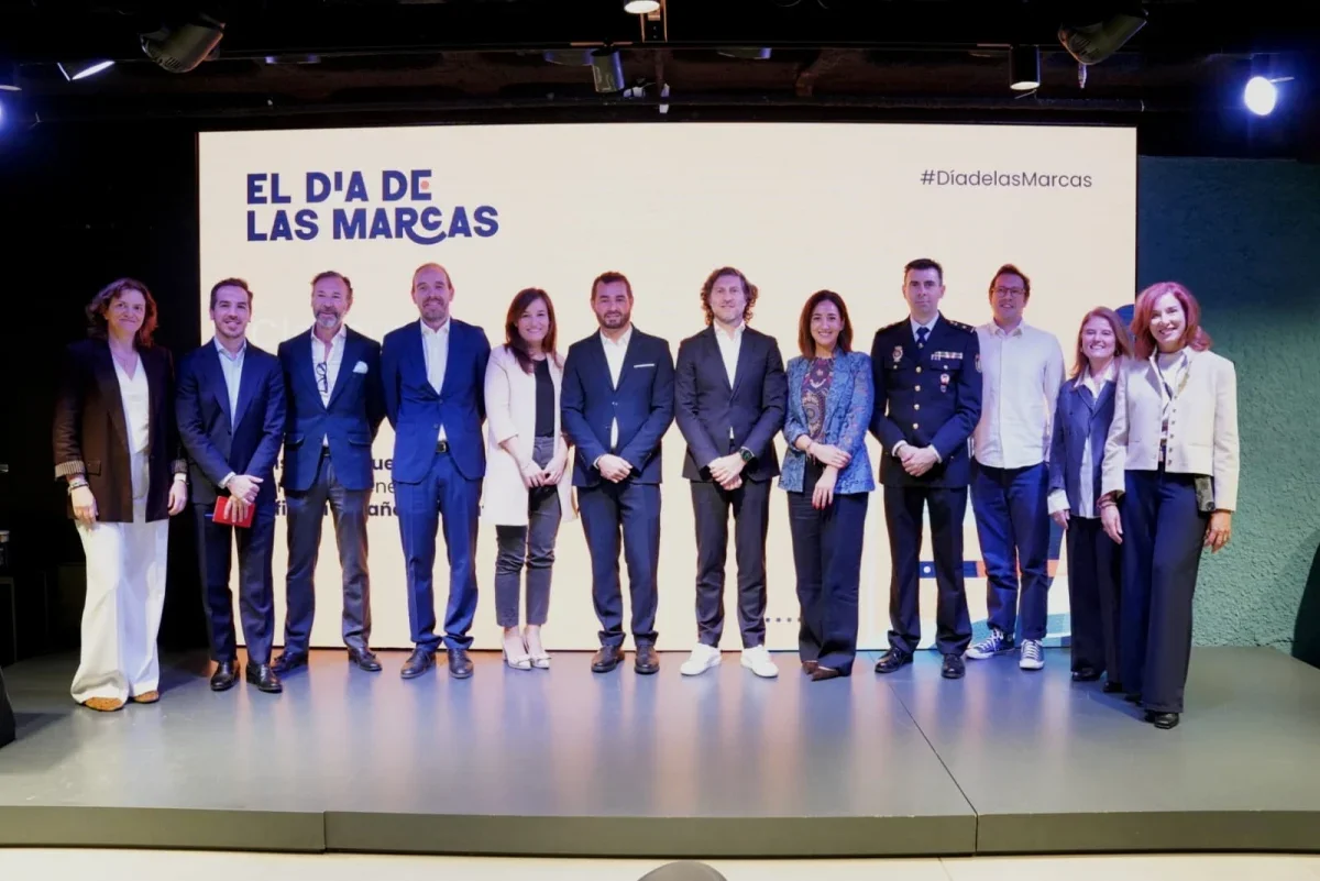 La IA redefine el comportamiento de compra: el 66% de los españoles la utiliza en sus decisiones