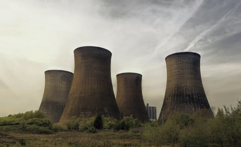 La industria nuclear enfrenta décadas de espera para convertir uranio en combustible.
