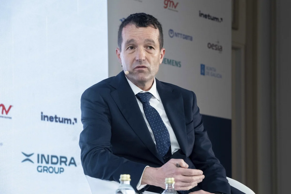 La integración de Indra y EM&E en riesgo: la Sepi exige la dimisión de Escribano