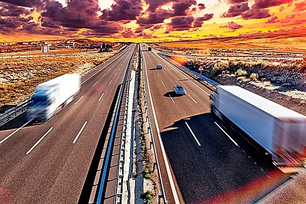 La nueva normativa del IVA intracomunitario redefine el panorama del transporte en Europa