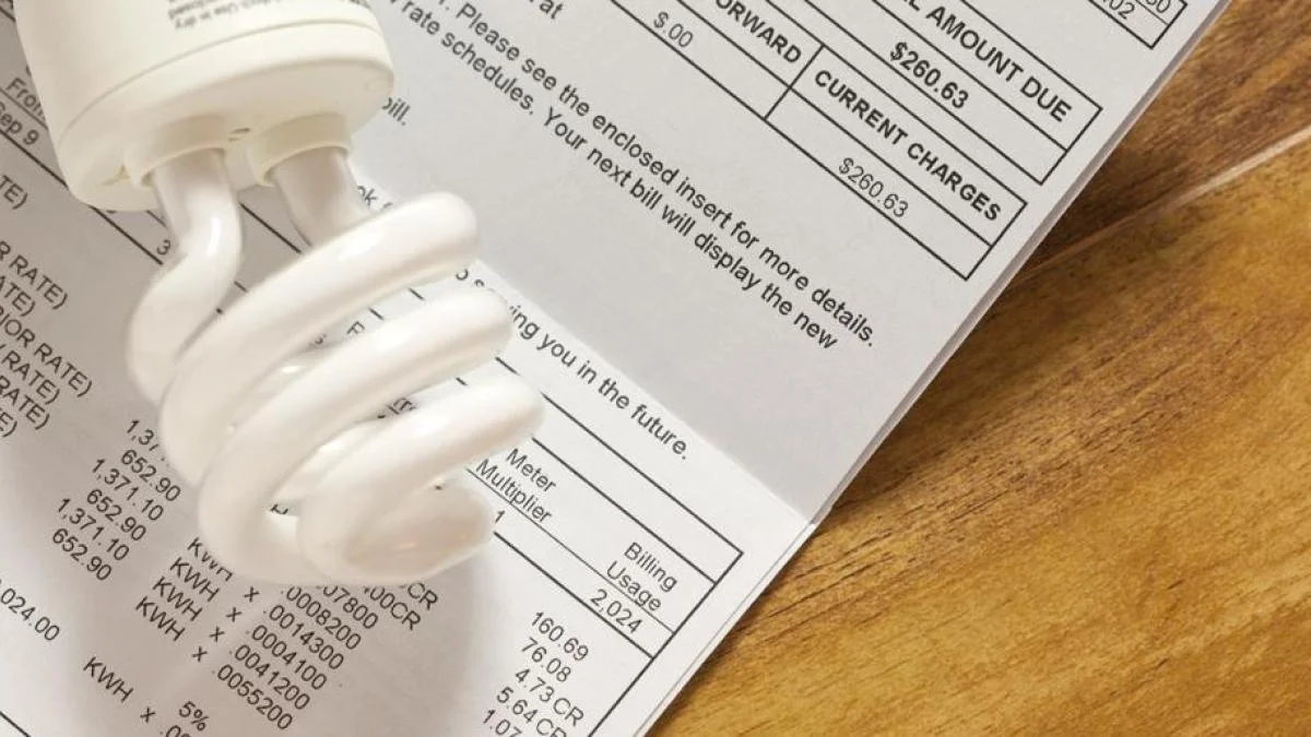 La nueva regulación contra el spam eléctrico promete mayor transparencia en tus facturas