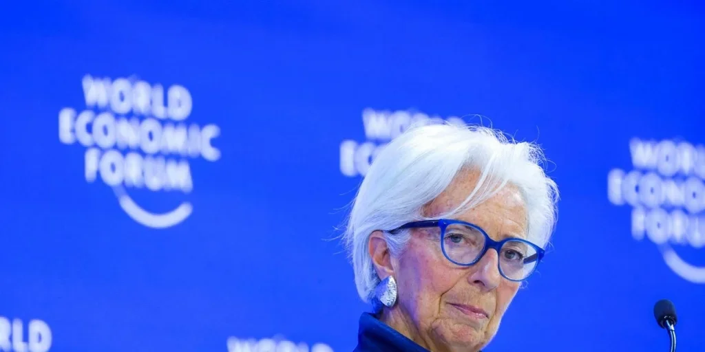 La presidenta del BCE aboga por un plan B ante la incertidumbre económica actual