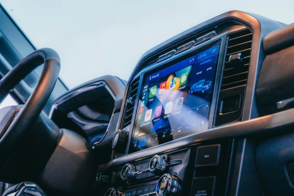 La privacidad en peligro: los coches conectados revelan datos personales a terceros