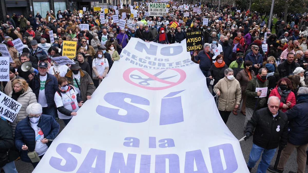 La privatización del sistema sanitario en España agrava la crisis de inversión pública frente a la UE