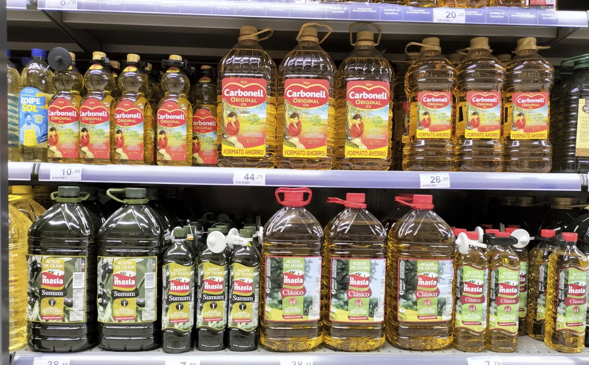 La producción de aceite de oliva cae 124.000 toneladas, impulsando el riesgo de aumento de precios