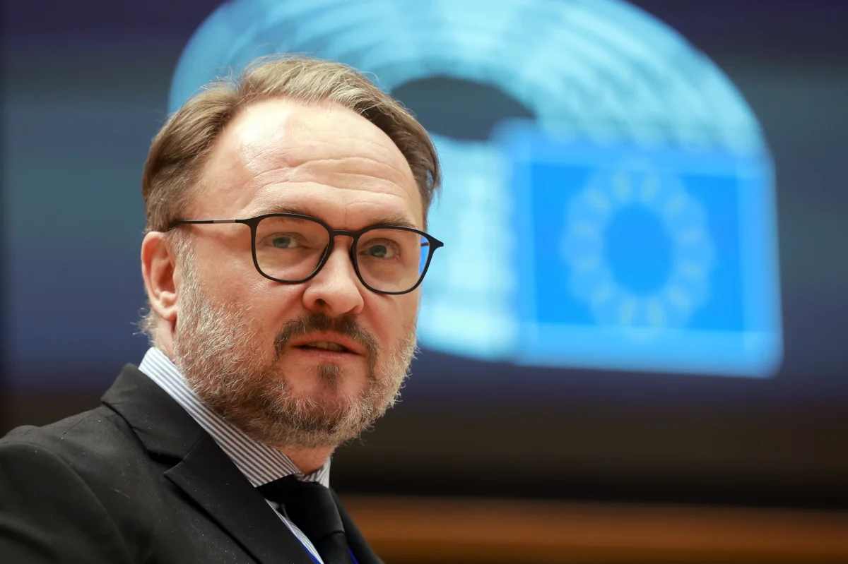 La propuesta de Bruselas podría hacer que los conductores ahorren hasta un 15% en combustible