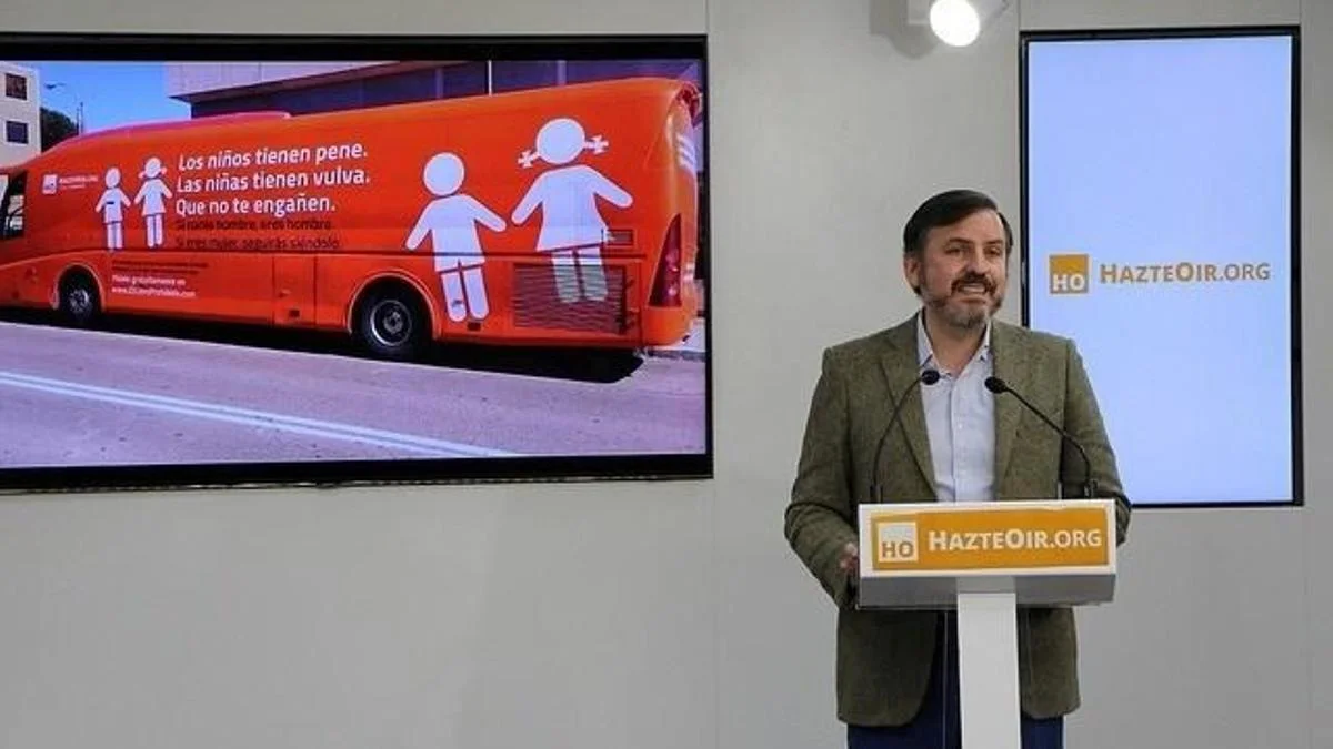 La revuelta ultracatólica contra la Iglesia: NEOS y HO desafían a la jerarquía eclesiástica